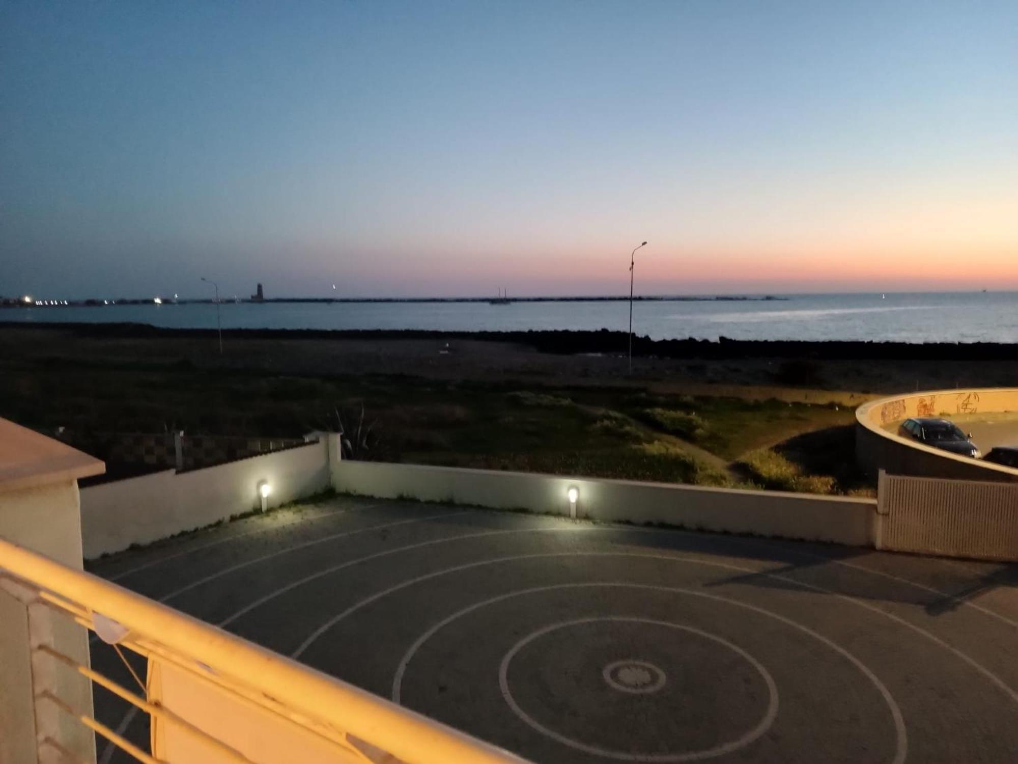 Armareaoverseassuites 1 Fiumicino Luaran gambar