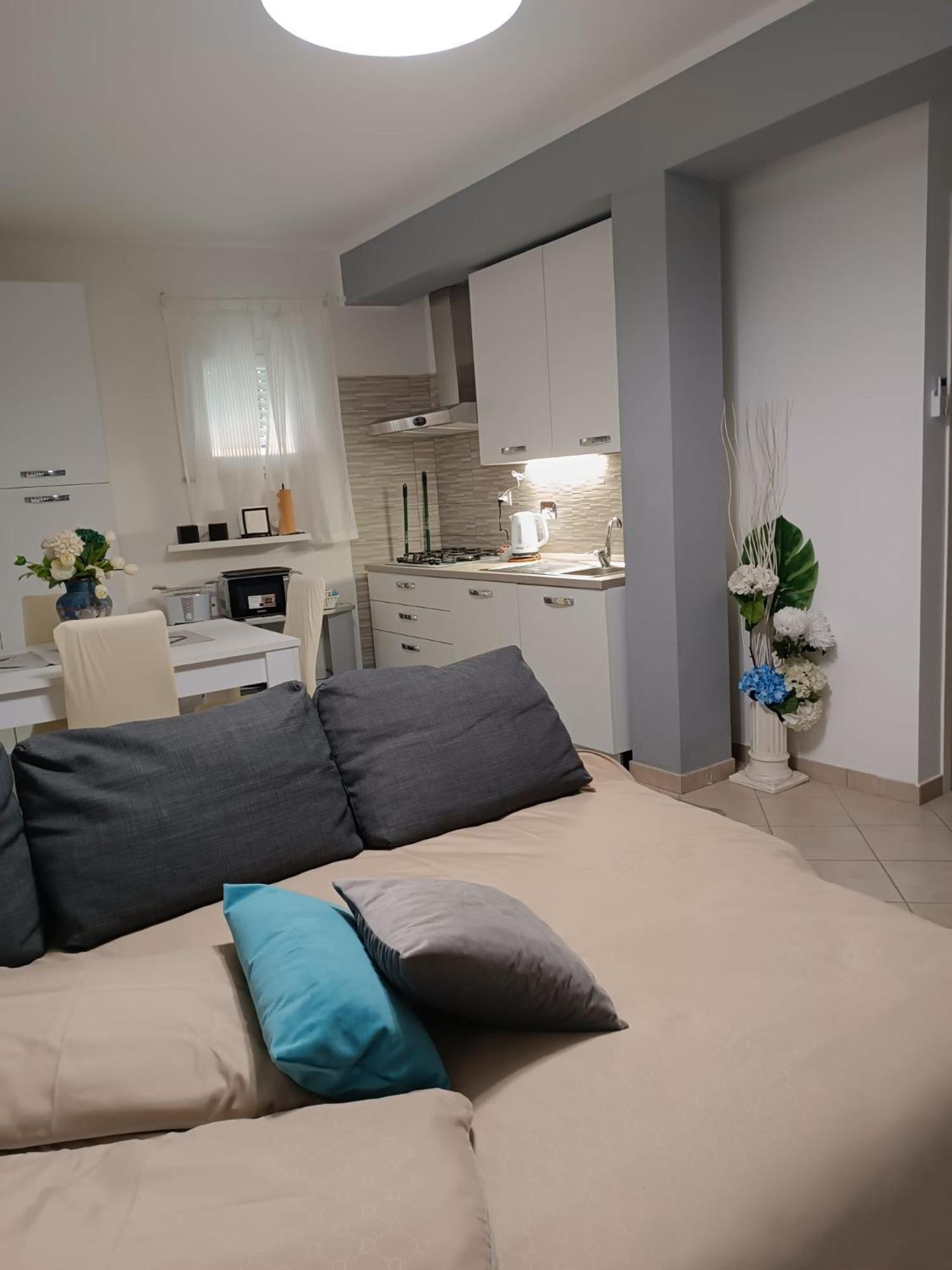 Armareaoverseassuites 1 Fiumicino Luaran gambar