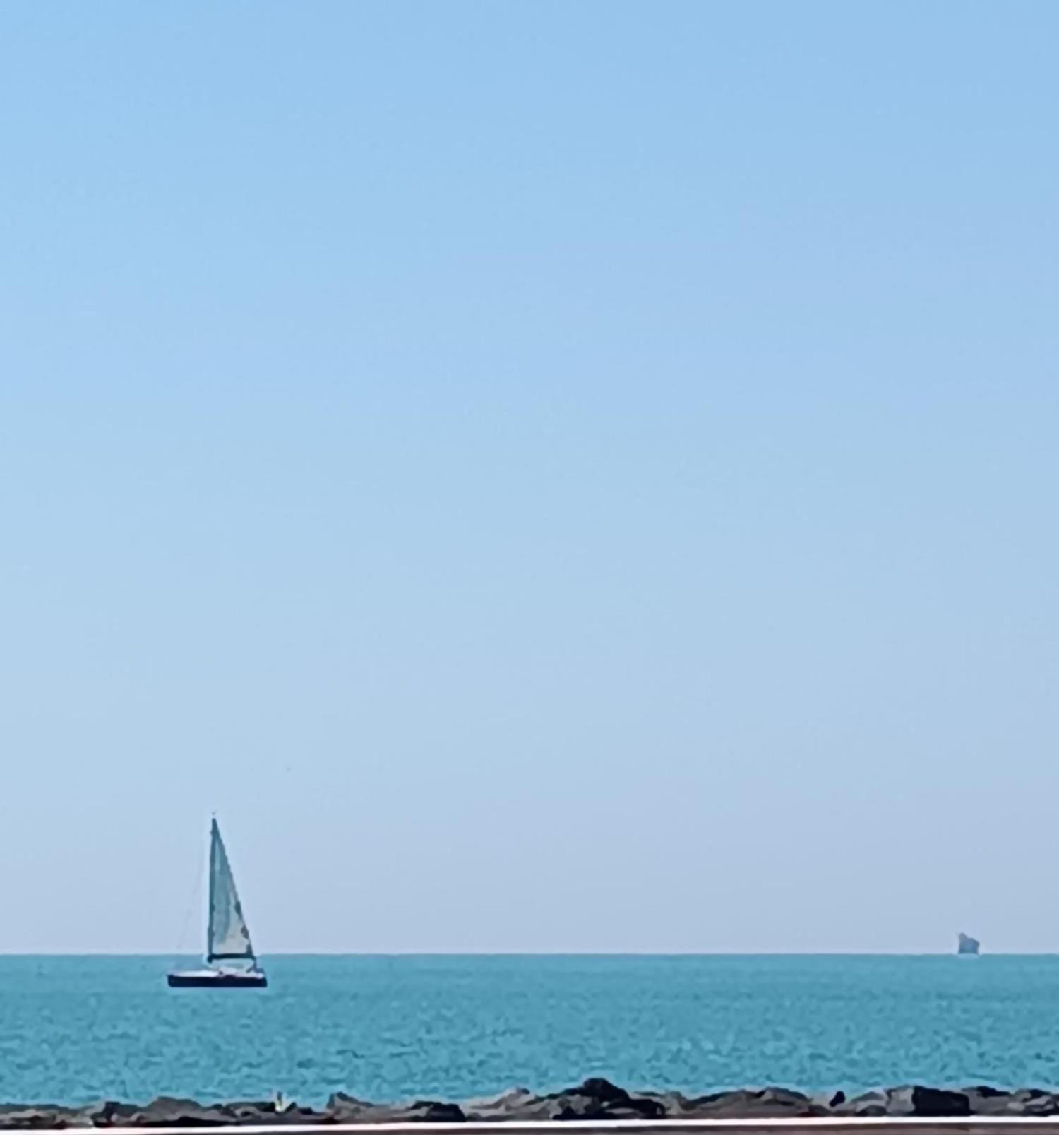 Armareaoverseassuites 1 Fiumicino Luaran gambar