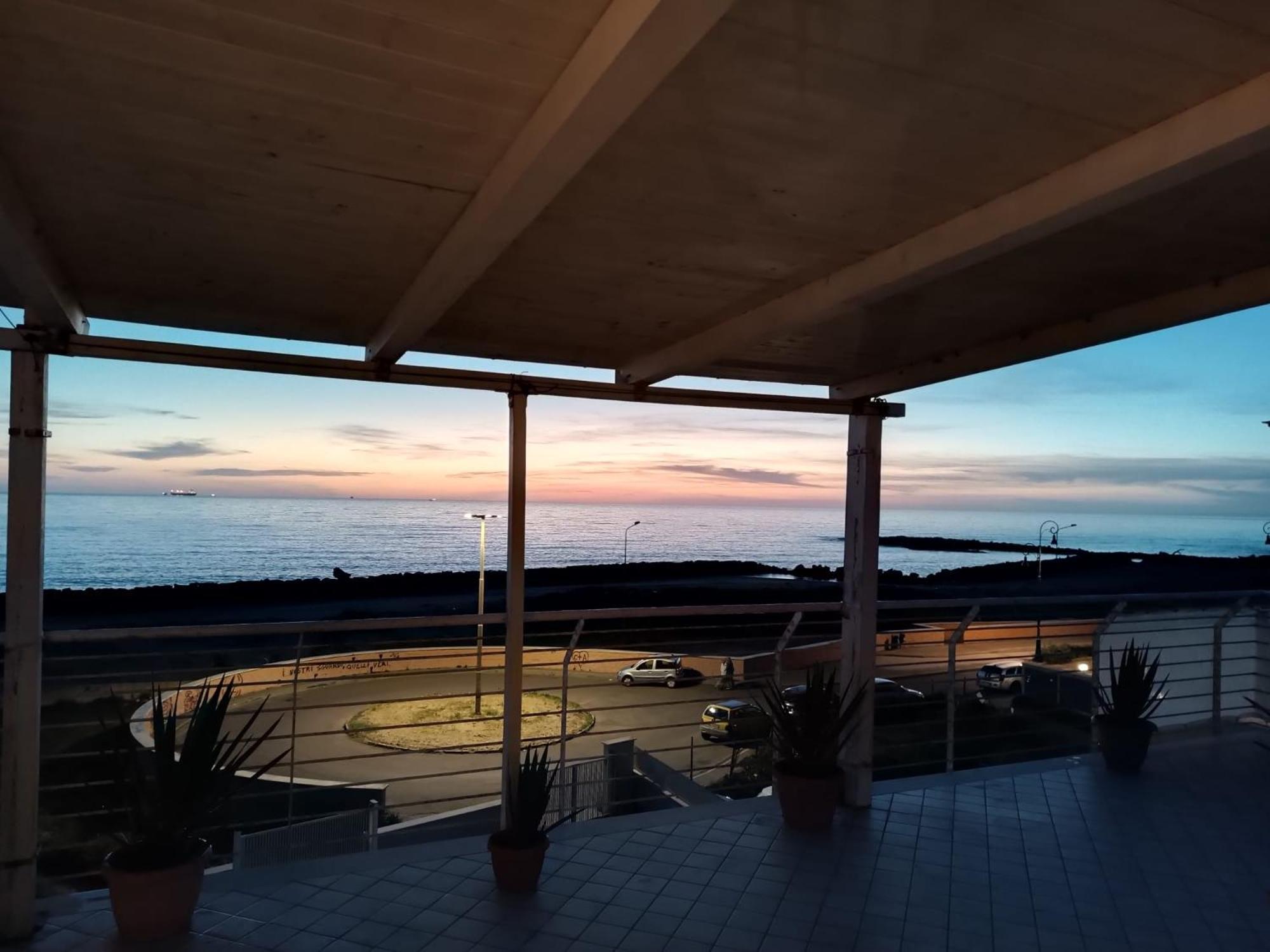 Armareaoverseassuites 1 Fiumicino Luaran gambar